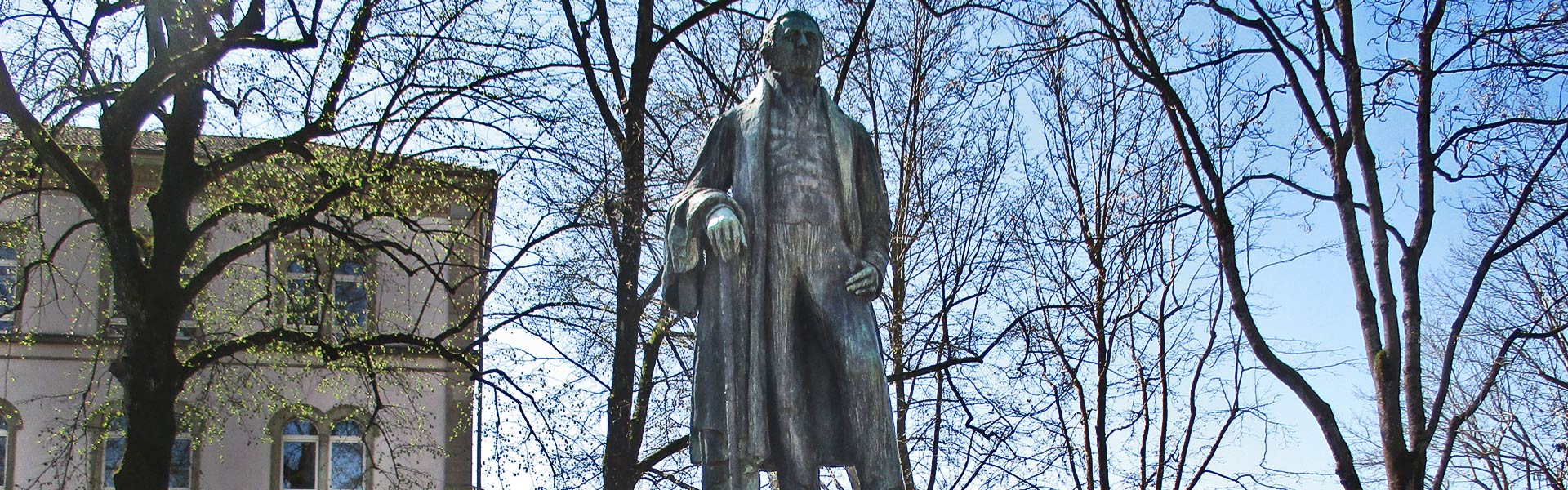Lörrach & die Regio - touristische Vielfalt - Hebel-Denkmal